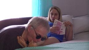 Angie is reading (mp4)