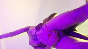 me colocou contra a parede e tome pirocada no cu. gozei muitooo / cornering here against the wall and dick in the ass until ejaculate.look at this ending