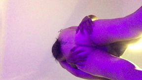 me colocou contra a parede e tome pirocada no cu. gozei muitooo / cornering here against the wall and dick in the ass until ejaculate.look at this ending