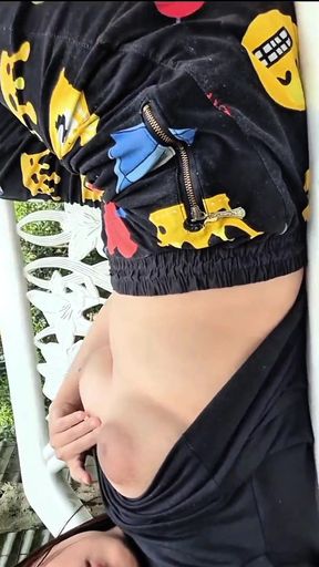 Porn Actress Yulieth Gomez Shows Her Delicious Pussy