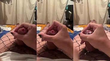 HOT TRANS CUMS LOADS IN SLOW MOTION WHILE IN FISHNET TIGHTS