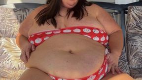public belly play