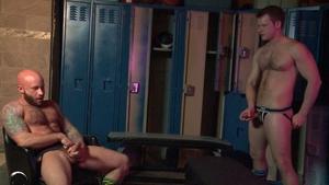 High Performance Men: Pulsing Asses in Harmony