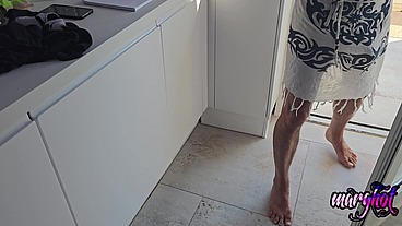 mari cocu offre ça femme en gang bang au cap d'AgdeMon mari cocu ma préparé...
