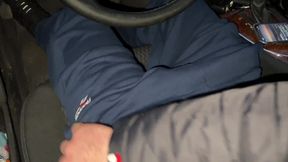 Outdoor adventure with quick handjob and big cock&#x1F346; cumshot in car, soft touch