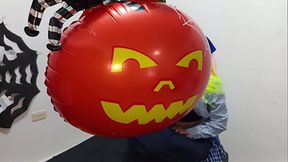 DULCE O TRUCO QUERIDO PROFESOR!! HOY TRAJE CREDI CUCA Y LE VOY A RENDIR UNA PRUEBA ORAL. POR FAVOR APRUEBEME !!