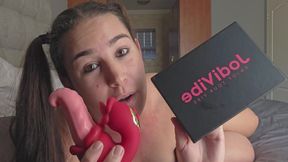 BBW unboxes &amp; plays with JodiVibe Medusa Dual-Tongue clit and g-spot vibrator