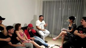 orgia-gangbang ,la psicologa se coje a todos los pacientes , juntos