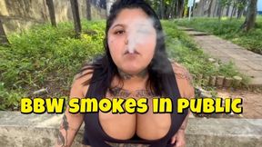 BBW smokes in public New 2026