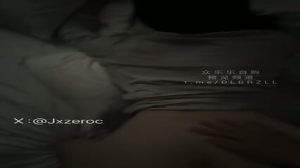 Twitter's muscular hunk pile driver 'jxzeroc' has added 7 new movies, all of which have excellent waist-to-hip ratios, first-class shooting effects, and the most interactive sex! Super viewing effect (7V)