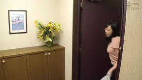 A Married Woman Is So Aroused By The Mere Fact That, He Sees Her As A Woman That She Is Willing To Have Sex