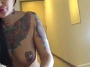 Iranian Sexy Teen- سکس ایرانی‌ حشری با داف هلوی جیگر