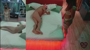 now let's beat the pig - ora bastoniamo il porco