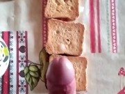 Porno colazione - contadino in stivali sborra su toast