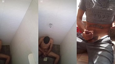 mi amigo me mira orinarme encima y luego masturbarme en la ducha y en la terraza