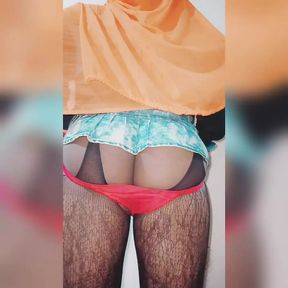 Big ass Mallu indian sissy femboy crossdresser in short shirt and opening ass pussy hole