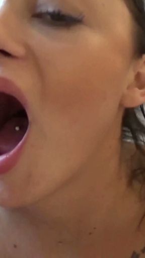 Iranian Persian Amateur Homemade Milf Porn   Clip 1