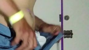 as aventuras de andromeda. sexo no glory hole. muita gozada e putaria na cabine.