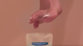 Can Feet Really Do This? Pen, Ball & Deodorant Challenge!