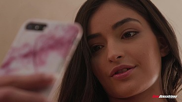 Step Sister Emily Willis Accidentally Sends Sex Pics To Her Step Brother
