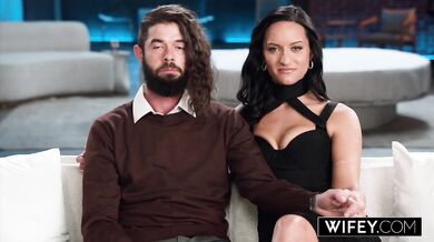 WIFEY BBC Crazy Hotwife Alyx Urie Loves To Put On A Show For Hubby