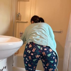 feel dirty skin she go to shower