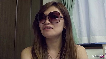 Japanese Teen Model seduce to uncensored JAV Casting Fuck with Creampie and Sunglasses