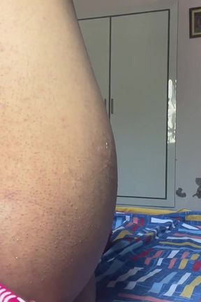 Tomboy Doing Anal with a Toothbrush