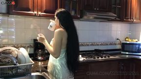 Watch this amateur couple bang with latina babe moaning