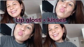 Lip gloss + kiss