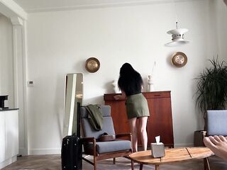 hawt stepmom forgotta put on pants in daybed