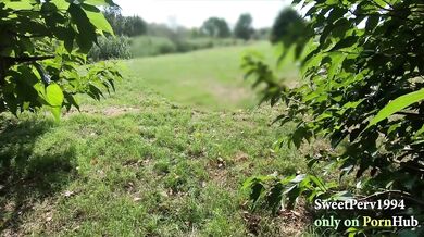 HI, CAN I HELP YOU? Cute stranger gives HANDJOB, public at the PARK, FLASHING BIG COCK, CUM in 1 SEC