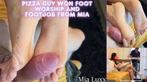 Mia Luxx - Pizza Guy Won Foot Worship and Footjob From Mia - FOOT WORSHIP - FOOTJOB - SOLEJOB - TOEJOB - SMELLY FEET - SWEATY FEET - SNEAKERS - CUCKOLD - CUMSHOT - SOCKS - copy