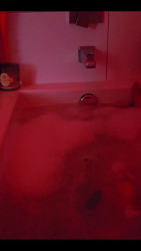 Late Night Red Led Light Therapy + Hot Bubble Bath