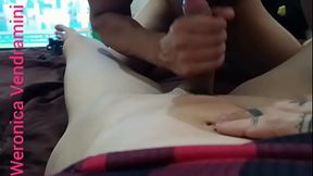 Travesty dotada metendo a vara no vizinho safad&atilde_o