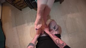 A simple foot massage