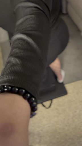 Ms Nicki’s Queening Box