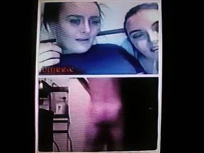 2 girls shocked by cock. 2 excited by butt-hole (+ sound )