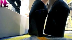 Hot high heels on my hosed feet_behind the heels view