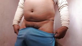 Sexy Video Boy Did Hand Job in the Bathroom