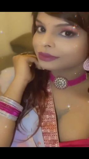 Beautiful Indian Shemale TS Akaanshaa Delhi