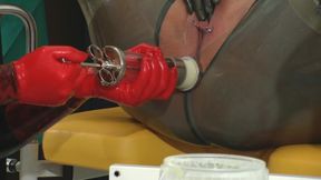Kinky vanilla-cream enema