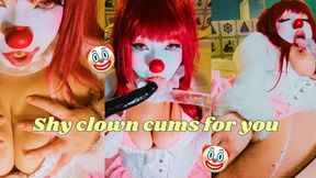 Shy Clowngirl Masturbates For You