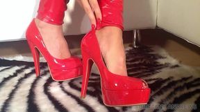 brittany andrews seductive feet worship and admiration!