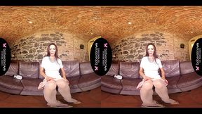 Czech Model Miss Cynthia Velons in Virtual Reality today showing off her hot body and masturbation skills