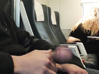 UNKNOWN +REAL TRAIN = CUMSHOT IN THE MOUHT