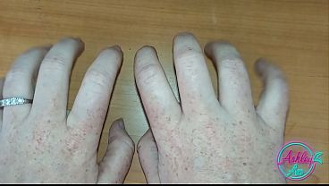 ASMR Fingernail tapping!