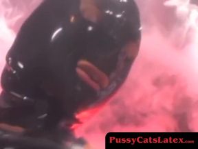 Dominatrix's latex-clad submissive toyed in BDSM session
