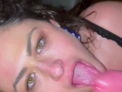 amateur blowjob cumshot finish in her mouth