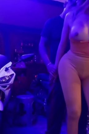 This Girl Was Moaning as I Penetrated Her and Made Her Moan with Pleasure and Pleasure for Telling Me Her Greatest Sexual